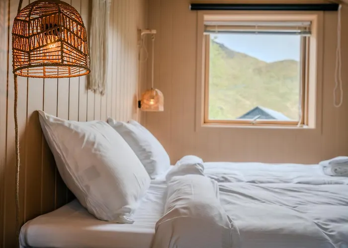 Ryten & Kvalvika Trail Farm Fredvang